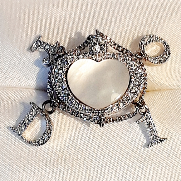 Dior authentic inlay pearl and crystals ring - Picture 1 of 7